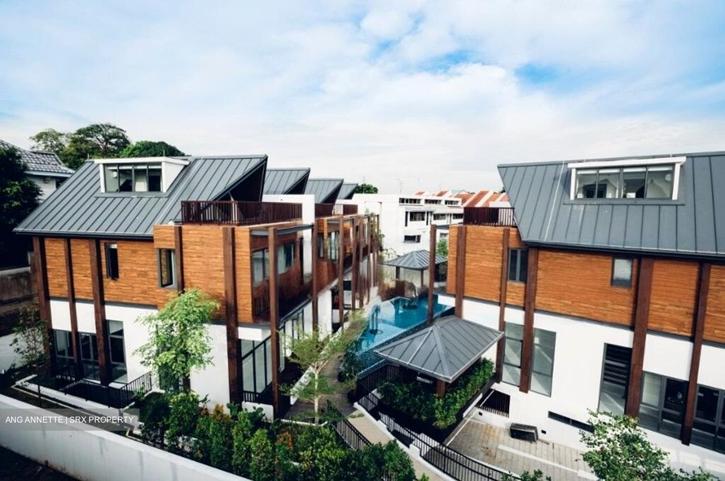 Jalan Haji Alias (D10), Terrace #455793581